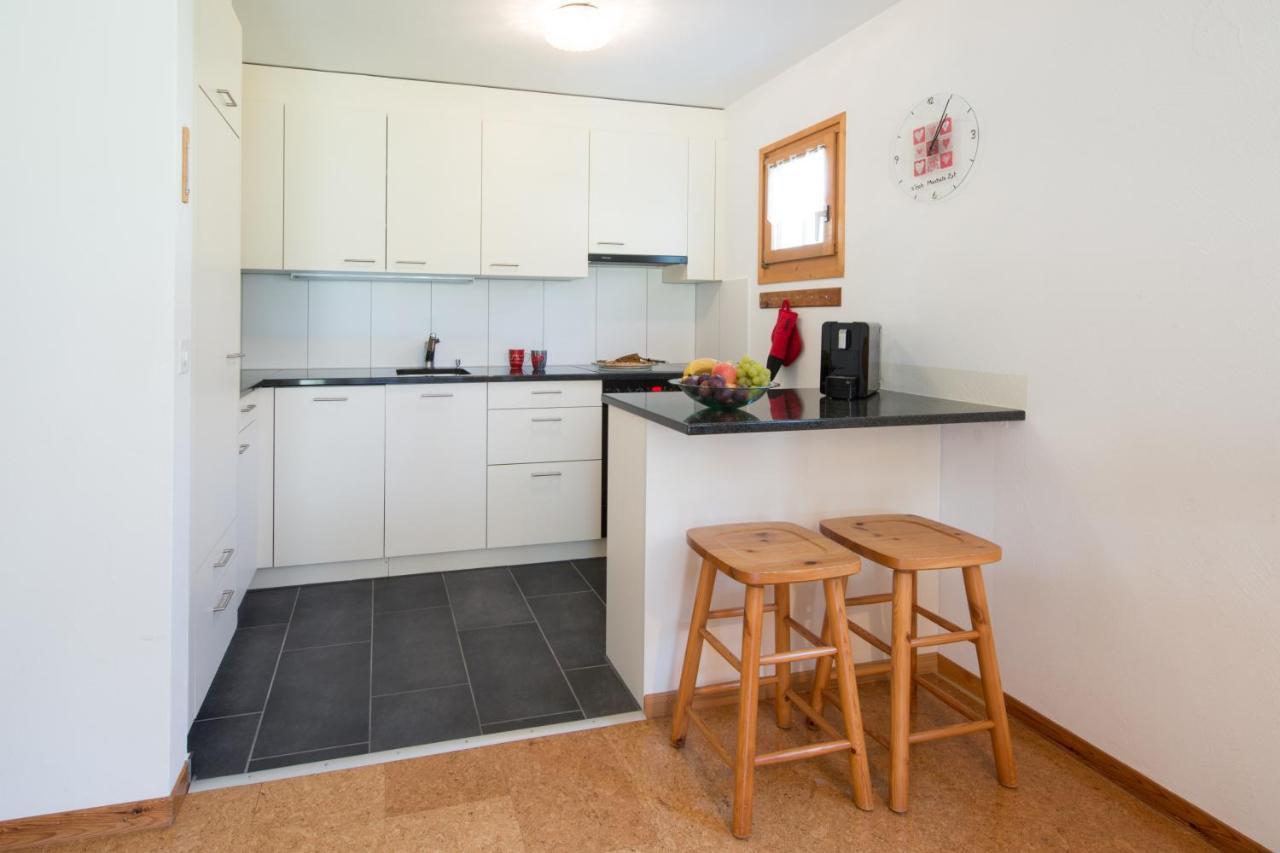 Ferienwohnungen Muntschi Andeer Chambre photo