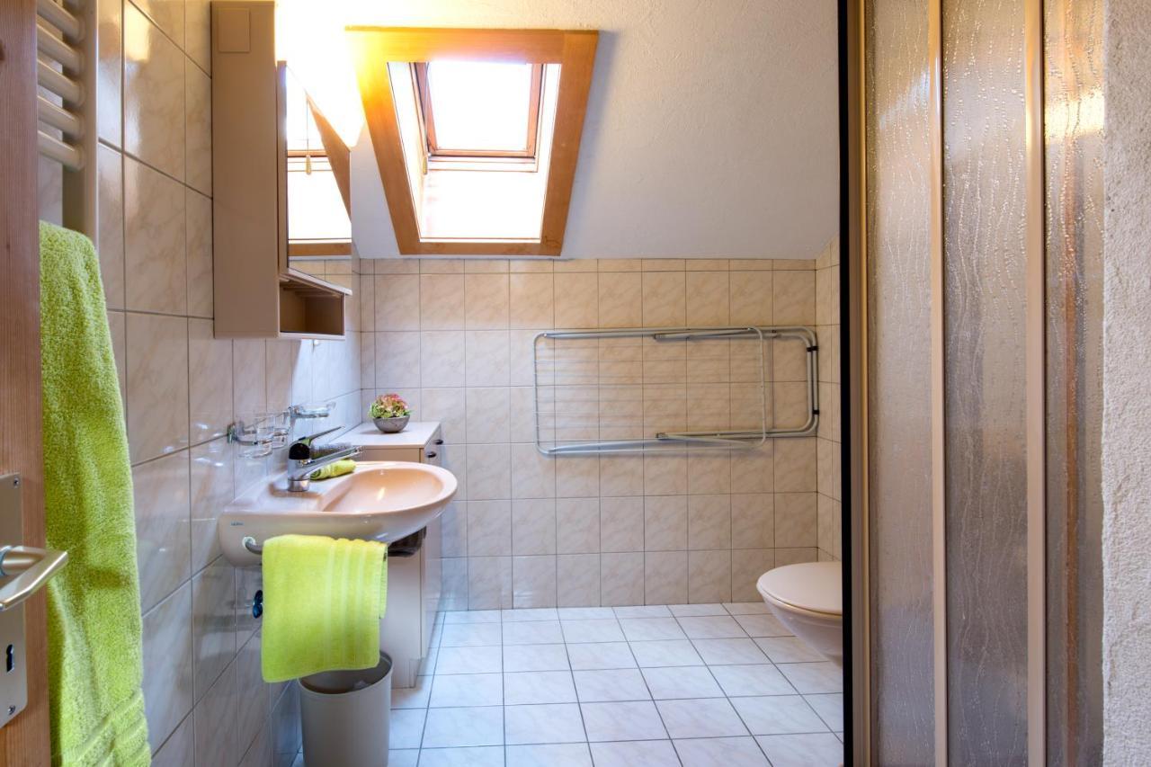 Ferienwohnungen Muntschi Andeer Chambre photo